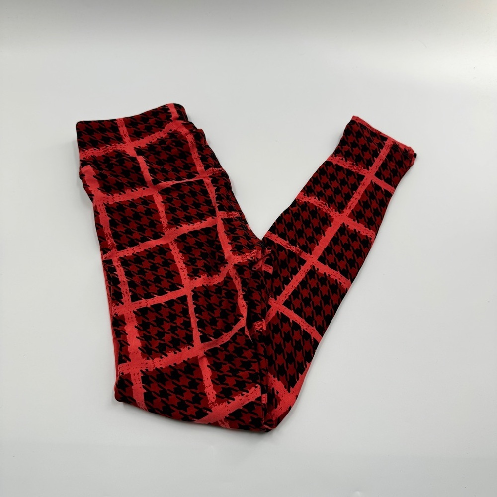LuLaRoe One Size (OS) Leggings – Buttery Soft Stretchy Printed Leggings